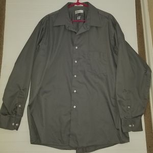 Men's Dress Shirts (READ DESCRIPTION)